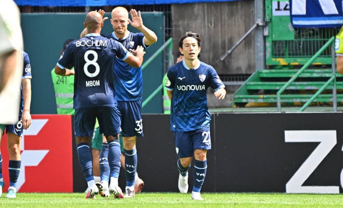 23.08.2026 - Fussball - Saison 2026 2027 - DFB Pokal Vereinspokal - 01. Runde: SpVgg Greuther Fürth ( Kleeblatt ) - VfL Bochum - Sportfoto Zink MeZi - xmexzix - regulations prohibit any use of photographs as image sequences and or quasi-video - Torjubel Jubel Freude nach Treffer Tor Torschuß zum 0:2 durch Philipp Hofmann (33, VfL Bochum ) *** August 23, 2026 Soccer Season 2026–2027 DFB Cup Club Cup First Round SpVgg Greuther Fürth Kleeblatt vs. VfL Bochum Sports Photo by Zink MeZi xmexzix—regulations prohibit any use of photographs as image sequences and or quasi-video Goalcelebration, cheering, joy after a goal; goal, shot on goal for the 0–2 by Philipp Hofmann in the 33rd minute, VfL Bochum