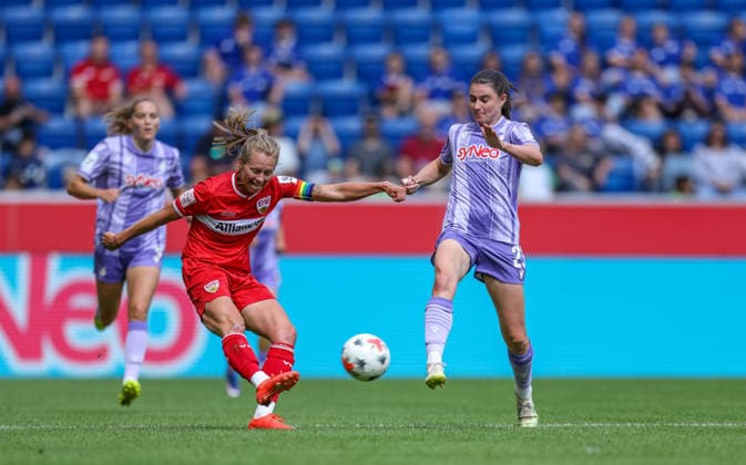 GER, Sinsheim, TSG Hoffenheim vs VfB Stuttgart, Google Pixel Frauen Bundesliga, Fussball, DFB, Spielzeit 2026 2027, 1. Spieltag im Bild v.l.: Maximiliane Rall (VfB Stuttgart Frauen 8), Chiara Hahn (TSG Hoffenheim Frauen 23) DFB DFL REGULATIONS PROHIBIT ANY USE OF PHOTOGRAPHS AS IMAGE SEQUENCES AND OR QUASI-VIDEO, 23.08.2026 *** GER, Sinsheim, TSG Hoffenheim vs. VfB Stuttgart, Google Pixel Women s Bundesliga, Soccer, DFB, 2026–2027 Season, Matchday 1 in pictures: from left, Maximiliane Rall, VfB Stuttgart Women s Team 8, Chiara Hahn, TSG Hoffenheim Women 23. DFB and DFL regulations prohibit any use of photographs as image sequences and or quasi-video. August 23, 2026 Copyright: HMBxMedia HendrikxHamelau