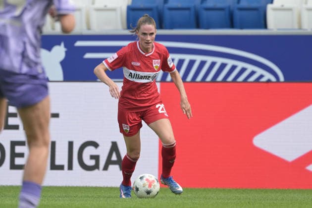 Reena Wichmann (VfB Stuttgart 1893 Frauen, 28) am mit Ball GER, TSG 1899 Hoffenheim vs. VFB Stuttgart , Google Pixel Frauen-Bundesliga, 1.Spieltag, Saison 2026 2027, 23.08.2026 DFB DFL regulations prohibit any use of photographs as image sequences and or quasi-video GER, TSG 1899 Hoffenheim vs. VFB Stuttgart , Google Pixel Frauen-Bundesliga, 1.Spieltag, Saison 2026 2027, 23.08.2026 Sinsheim *** Reena Wichmann, VfB Stuttgart 1893 Women, 28, with the ball (GER), TSG 1899 Hoffenheim vs. VfB Stuttgart, Google Pixel Women s Bundesliga, Matchday 1, 2026–2027 season, August 23, 2026 DFB and DFL regulations prohibit any use of photographs as image sequences and or quasi-video GER, TSG 1899 Hoffenheim vs. VfB Stuttgart, Google Pixel Women s Bundesliga, Matchday 1, 2026–2027 Season, August 23, 2026, Sinsheim Copyright: xEibner-Pressefotox EP_TBR