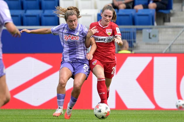 Reena Wichmann (VfB Stuttgart 1893 Frauen, 28) am mit Ball im Zweikampf mit Laia Martret Jimenez (TSG 1899 Hoffenheim Frauen, 21) GER, TSG 1899 Hoffenheim vs. VFB Stuttgart , Google Pixel Frauen-Bundesliga, 1.Spieltag, Saison 2026 2027, 23.08.2026 DFB DFL regulations prohibit any use of photographs as image sequences and or quasi-video GER, TSG 1899 Hoffenheim vs. VFB Stuttgart , Google Pixel Frauen-Bundesliga, 1.Spieltag, Saison 2026 2027, 23.08.2026 Sinsheim *** Reena Wichmann, VfB Stuttgart 1893 Women, 28, with the ball in a tackle against Laia Martret Jimenez, TSG 1899 Hoffenheim Women, 21, GER, TSG 1899 Hoffenheim vs. VfB Stuttgart, Google Pixel Women s Bundesliga, Matchday 1, 2026–2027 season, August 23, 2026. DFB and DFL regulations prohibit any use of photographs as image sequences and or quasi-video. GER, TSG 1899 Hoffenheim vs. VfB Stuttgart, Google Pixel Women’s Bundesliga, Matchday 1, 2026–2027 season, August 23, 2026, Sinsheim Copyright: xEibner-Pressefotox EP_TBR
