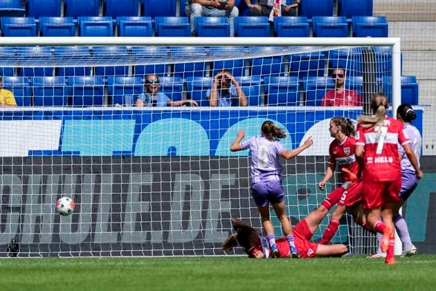 Torschützin Marie Steiner (TSG, 9), erzielt das Tor zum 1:0, Treffer, Torerfolg, Highlight, Action, Aktion, Spielszene, 23.08.2026, Sinsheim (Deutschland), Fussball, Google Pixel Frauen-Bundesliga, TSG 1899 Hoffenheim - VfB Stuttgart, DFB DFL REGULATIONS PROHIBIT ANY USE OF PHOTOGRAPHS AS IMAGE SEQUENCES AND OR QUASI-VIDEO. *** Goal scorer Marie Steiner (TSG), 9, scores the goal to make it 1–0; goal, highlight, action, play, game scene, August 23, 2026, Sinsheim, Germany, soccer, Google Pixel Women’s Bundesliga, TSG 1899 Hoffenheim vs. VfB Stuttgart, DFB and DFL regulations prohibit any use of photographs as image sequences and or quasi-video xozx