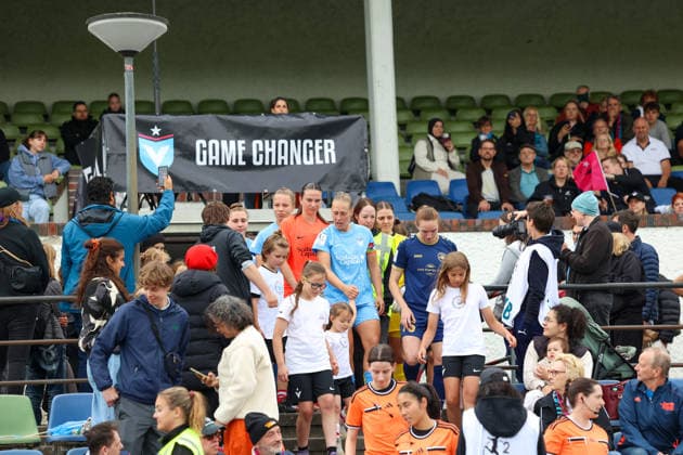 2026-08-23 ,FC Viktoria - SG 99 Andernach, Frauen, 2. Bundesliga, 3.Spieltag, Stadion Lichterfelde Einlauf der Teams Berlin Berlin Germany *** August 23, 2026, FC Viktoria SG 99 Andernach, Women s Team, 2nd Bundesliga, Matchday 3, Lichterfelde Stadium, Teams Take the Field, Berlin, Berlin, Germany