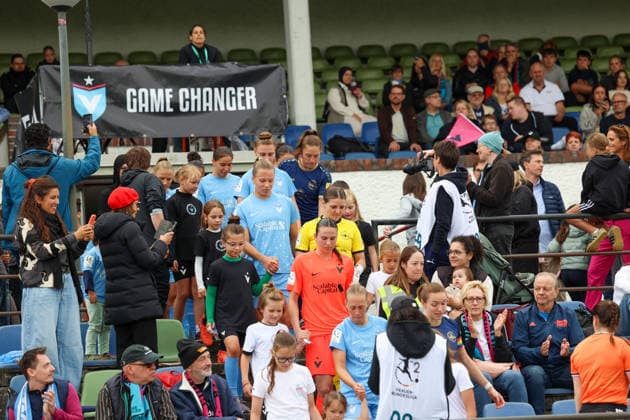 2026-08-23 ,FC Viktoria - SG 99 Andernach, Frauen, 2. Bundesliga, 3.Spieltag, Stadion Lichterfelde Team-Einlauf Berlin Berlin Germany *** August 23, 2026, FC Viktoria SG 99 Andernach, Women s Team, 2nd Bundesliga, Matchday 3, Lichterfelde Stadium, Team Walkout, Berlin, Berlin, Germany