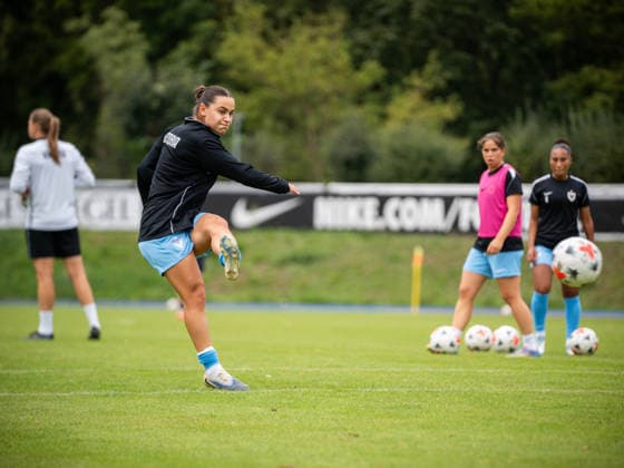 2. Frauen-Bundesliga: FC Viktoria Berlin vs. SG 99 Andernach; Berlin, 23.08.2026 Fußball, 2. Frauen Bundesliga: Leyila AYDIN (Viktoria Berlin 47) während des Aufwärmens am Spieltag 3 zwischen dem FC Viktoria Berlin und SG 99 Andernach am 23. August 2026 im Stadion Lichterfelde, Berlin (Deutschland) DFL REGULATIONS PROHIBIT ANY USE OF PHOTOGRAPHS AS IMAGE SEQUENCES AND OR QUASI-VIDEO. *** Women s Bundesliga 2: FC Viktoria Berlin vs. SG 99 Andernach Berlin, August 23, 2026 Soccer, Women s Bundesliga 2 Leyila AYDIN Viktoria Berlin 47 during warm-ups on Matchday 3 between FC Viktoria Berlin and SG 99 Andernach on August 23, 2026, at Lichterfelde Stadium, Berlin, Germany. DFL regulations prohibit any use of photographs as image sequences and or quasi-video. Copyright: xBEAUTIFULxSPORTS Kuehnx