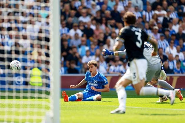 Maxim De Cuyper of Brighton and Hove Albion scores a goal to make the score 1-0. Brighton and Hove Albion v Aston Villa, Premier League Football, Football, American Express Community Stadium, Brighton, UK - 23 Aug 2026Brighton American Express Community Stadi United Kingdom EDITORIAL USE ONLY No use with unauthorised audio, video, data, fixture lists, club league logos or live services. Online in-match use limited to 120 images, no video emulation. No use in betting, games or single club league player publications.  Copyright: xJamesxMarsh Shutterstockx 17112311at