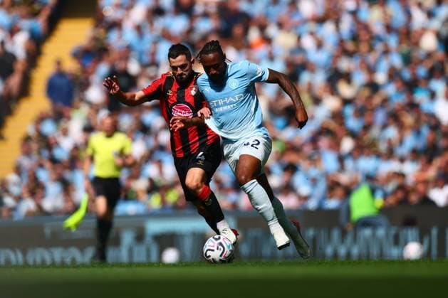Lewis Cook of AFC Bournemouth and Antoine Semenyo of Manchester City Manchester City v AFC Bournemouth, Premier League Football, Football, Etihad Stadium, Manchester, UK - 23 Aug 2026Manchester Etihad Stadium United Kingdom EDITORIAL USE ONLY No use with unauthorised audio, video, data, fixture lists, club league logos or live services. Online in-match use limited to 120 images, no video emulation. No use in betting, games or single club league player publications.  Copyright: xPaulxCurrie Shutterstockx 17112312x