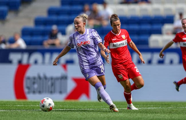 GER, Sinsheim, TSG Hoffenheim vs VfB Stuttgart, Google Pixel Frauen Bundesliga, Fussball, DFB, Spielzeit 2026 2027, 1. Spieltag im Bild v.l.: Laura Gloning (TSG Hoffenheim Frauen 20), Nicole Billa (VfB Stuttgart Frauen 26) DFB DFL REGULATIONS PROHIBIT ANY USE OF PHOTOGRAPHS AS IMAGE SEQUENCES AND OR QUASI-VIDEO, 23.08.2026 *** GER, Sinsheim, TSG Hoffenheim vs. VfB Stuttgart, Google Pixel Women s Bundesliga, Soccer, DFB, 2026–2027 Season, Matchday 1 in pictures: from left, Laura Gloning, TSG Hoffenheim Women s Team 20, Nicole Billa, VfB Stuttgart Women, 26. DFB and DFL regulations prohibit any use of photographs as image sequences and or quasi-video. August 23, 2026 Copyright: HMBxMedia HendrikxHamelau