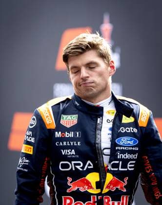 ZANDVOORT - Max Verstappen (Red Bull Racing) after his crash during the F1 Dutch Grand Prix at the Circuit of Zandvoort. SEM VAN DER WAL ANP xVIxANPxSportx xxANPxIVx 566101513 originalFilename: 566101513.jpg