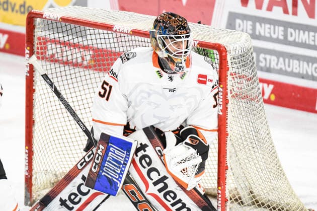 Nuernberg Ice Tigers vs. Loewen Frankfurt, Eishockey, Deutsche Eishockey Liga, Penny DEL, Vorbereitungsspiel, Gaeuboden Cup, Saison 2026 2027 am 23.08.2026 Cody Brenner (Loewen Frankfurt), Eishockey Herren, Deutsche Eishockey Liga, Penny DEL, Vorbereitungsspiel, Gaeuboden Cup, Saison 2026 2027 am 23.08.2026 im Eisstadion am Pulverturm, Nuernberg Ice Tigers (blau) gegen Loewen Frankfurt (weiss) *** Nuremberg Ice Tigers vs. Löwen Frankfurt, Ice Hockey, German Ice Hockey League, Penny DEL, Preseason Game, Gaeuboden Cup, 2026–2027 Season on August 23, 2026, Cody Brenner, Löwen Frankfurt, Men’s Ice Hockey, German Ice Hockey League, Penny DEL, Preseason Game, Gaeuboden Cup, 2026–2027 Season on August 23, 2026, at the Eisstadion am Pulverturm, Nuremberg Ice Tigers (blue) vs. Loewen Frankfurt (white)