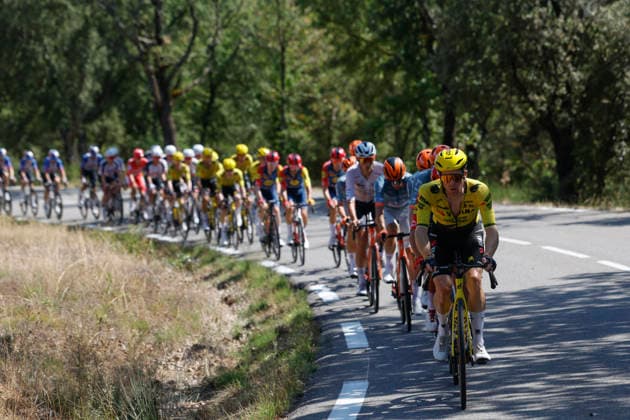 The pack competes in the second stage of La Vuelta a Espana cycling tour, between Monaco and French town of Manosque covering 214.3 km. Second stage of La Vuelta cycling tour !ACHTUNG: NUR REDAKTIONELLE NUTZUNG!  Copyright: xJavierxLizonx GRAF3607 20260823-55021208269_1