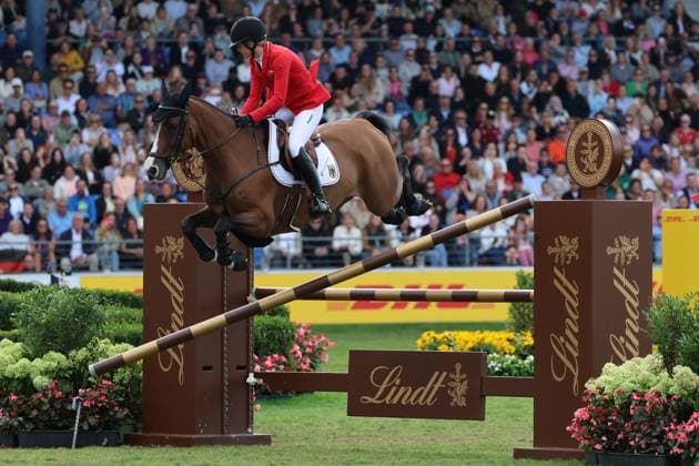 Sophie Hinners (GER, Deutschland) mit Pferd Iron Dames Singclair scheitert am letzten Hindernis, Springfehler , Springen, FEI Jumping World Championship, WM, Weltmeisterschaft , FEI Jumping World Championship, Competition Individual Final, Longines-Prize, Longines-Preis, Finale Einzelwertung, Jumping , AACHEN - FEI World Championships 2026, Weltfest des Pferdesports, Reitsport Weltmeisterschaft 2026, Aachen 2026, Welcome Home 2026, Aachener Soers, 11. bis 23. August 2026, Reitsport, 23.08.2026, Aachen Aachener Soers Deutschland *** Sophie Hinners (GER, Germany), riding Iron Dames Singclair, fails at the last obstacle; jumping fault; Jumping; FEI Jumping World Championship; FEI Jumping World Championship, Individual Final, Longines Prize, Longines Award, Individual Final, Jumping, AACHEN FEI World Championships 2026, World Festival of Equestrian Sports, 2026 Equestrian World Championships, Aachen 2026, Welcome Home 2026, Aachen Soers, August 11–23, 2026, Equestrian Sports, August 23, 2026, Aachen Soers, Germany