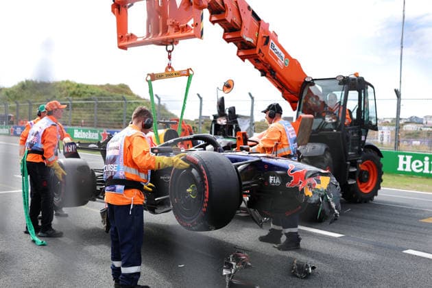 F1 - DUTCH GRAND PRIX 2026 03 VERSTAPPEN Max (nld), Red Bull Racing Ford RB22, crash accident during the Formula 1 Dutch Grand Prix 2026, 12th round of the 2026 Formula One World Championship, WM, Weltmeisterschaft from August 21 to 23, 2026 on the Circuit Zandvoort, in Zandvoort, Netherlands - ZandvoortNetherlands  Copyright: xDPPIx