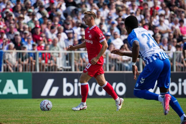 Deutschland, Fußball, DFB-Pokal, Saison 2026 2027, 1. Hauptrunde, Bahlinger SC vs. 1. FC Magdeburg, Kaiserstuhlstadion (Bahlingen am Kaiserstuhl): Marco Bauer (Bahlinger SC, 20) Bahlingen Kaiserstuhlstadion Baden-Württemberg Deutschland *** Germany, Soccer, DFB Cup, 2026–2027 Season, 1st Round, Bahlinger SC vs. 1. FC Magdeburg, Kaiserstuhlstadion, Bahlingen am Kaiserstuhl, Marco Bauer, Bahlinger SC, 20 Bahlingen, Kaiserstuhlstadion, Baden-Württemberg, Germany Copyright: xFINLEYxMÖRCHx