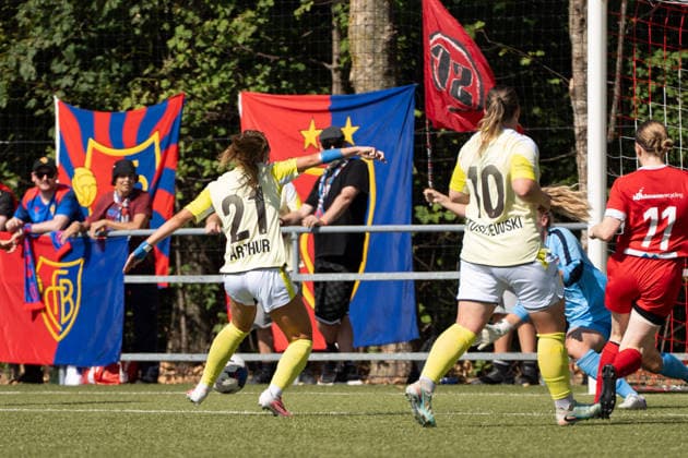 DÜDINGEN, FRIBOURG - AUGUST 23: Alisa Renee Arthur of FC Basel 1893 scoring another goal during the AXA Women’s Swiss Cup match between SC Düdingen and FC Basel 1893 at FKB Stadion Birchhölzli on August 23, 2026 in Düdingen, Fribourg, Switzerland.  Copyright: xLivioxBaeriswylx xSPPx Sportspressphoto_SPR213575