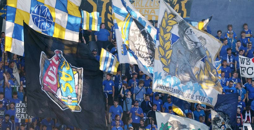Jena - Darmstadt DFB Pokal Jena, 23.08.2026, Ernst-Abbe-Sportfeld, Fussball, DFB-Pokal, 1.Hauptrunde , FC Carl Zeiss Jena vs. SC Darmstadt 98 , Im Bild: Fans vom Carl Zeiss Jena. , Nur zur redaktionellen Nutzung. Only editorial use. , DFB regulations prohibit any use of photographs as image sequences and or quasi-video. , *** Jena vs. Darmstadt, DFB Cup, Jena, August 23, 2026, Ernst Abbe Sportfeld, soccer, DFB Cup, 1st round, FC Carl Zeiss Jena vs. SC Darmstadt 98, Pictured: Carl Zeiss Jena fans, For editorial use only, DFB regulations prohibit any use of photographs as image sequences and or quasi-video, Picture Point