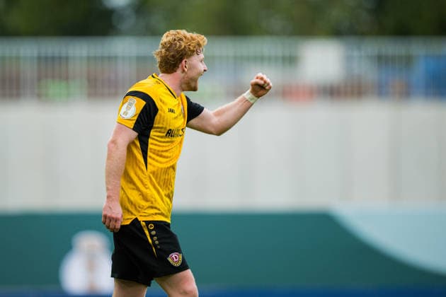 23.08.2026 - Fußball, 2026 2027, DFB-Pokal, 1. Hauptrunde, SV Westfalia Rhynern - SG Dynamo Dresden: Robert Wagner (Dresden) jubelt nach seinem Tor zum 0:6 DFB REGULATIONS PROHIBIT ANY USE OF PHOTOGRAPHS AS IMAGE SEQUENCES AND OR QUASI-VIDEO. *** August 23, 2026 Soccer, 2026–2027, DFB Cup, 1st Round, SV Westfalia Rhynern vs. SG Dynamo Dresden Robert Wagner Dresden celebrates after scoring his goal to make it 0–6. DFB REGULATIONS PROHIBIT ANY USE OF PHOTOGRAPHS AS IMAGE SEQUENCES AND OR QUASI-VIDEO