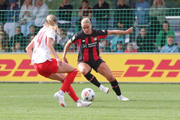 Google Pixel Frauen-Bundesliga, RB Leipzig - Bayer Leverkusen; 23.08.2026 Cornelia Kramer (7, Bayer Leverkusen). Fußball, Google Pixel Frauen-Bundesliga, Saison 2026 2027, 1. Spieltag: RB Leipzig vs. Bayer 04 Leverkusen am 23.08.2026, Trainingszentrum Cottaweg, Leipzig. DFB REGULATIONS PROHIBIT ANY USE OF PHOTOGRAPHS AS IMAGE SEQUENCES AND OR QUASI-VIDEO. *** Google Pixel Women s Bundesliga, RB Leipzig vs. Bayer Leverkusen, August 23, 2026, Cornelia Kramer 7, Bayer Leverkusen Soccer, Google Pixel Women s Bundesliga, 2026–2027 Season, Matchday 1: RB Leipzig vs. Bayer 04 Leverkusen on August 23, 2026, Cottaweg Training Center, Leipzig. DFB regulations prohibit any use of photographs as image sequences and or quasi-video. Copyright: xBEAUTIFULxSPORTS JanxKaeferx