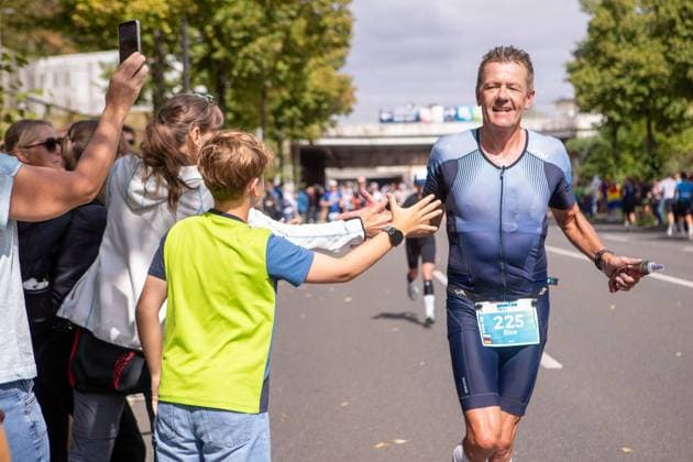 More than 2,600 athletes compete in inaugural IRONMAN 70.3 Leipzig LEIPZIG, GERMANY AUGUST 23, 2026: Athletes compete in the inaugural IRONMAN 70.3 Leipzig in Leipzig, Germany, on August 23, 2026, marking the first edition of the middle-distance triathlon held in the city. More than 2,600 athletes from Germany and abroad took part in the event, which combines swimming, cycling and running, as spectators gathered along the course to watch the competition. Leipzig Saxony Germany Copyright: x xMariaxCastrox xJNAxPressx