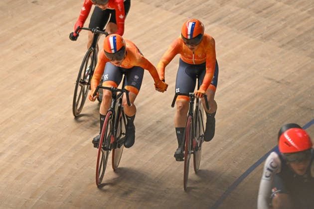 2026 UCI Junior Track World Championships Picture by Mathew Wells SWpix.com - 23 08 2026 - Cycling - 2026 UCI Junior Track World Championships - Heusden-Zolder, Flanders, Belgium - Women Madison Final - Imke Menting and Britt Jeucken of Netherlands Copyright: x xSWpix.comx(t axPhotographyxHubxLtd)xMathewxWells SWpix.comx SWP-3030-19240
