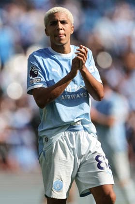 Premier League: Manchester City v Bournemouth Rico Lewis of Manchester City applauds the fans during the Premier League match Manchester City vs Bournemouth at Etihad Stadium, Manchester, United Kingdom on 23 August 2026 (Photo by Mark Cosgrove News Images) Manchester Etihad Stadium Greater Manchester United, ManU Kingdom Copyright: xMarkxCosgrove NewsxImagesx