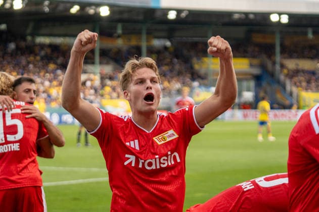 Deutschland: Fussball DFB-Pokal, 1. Runde 2026 2027, Eintracht Braunschweig - 1. FC Union Berlin am 23.08.2026 in Braunschweig (Eintracht-Stadion): Tor zum 2:3 Marin Ljubicic (1. FC Union Berlin, 27) Jubel, Freude, Torjubel, Emotionen *** German Soccer DFB Cup, First Round 2026–2027, Eintracht Braunschweig vs. 1. FC Union Berlin on August 23, 2026, at Eintracht Stadium in Braunschweig; Goal: 2–3 by Marin Ljubicic of 1. FC Union Berlin, 27; Cheers, joy, goal celebration, emotions Copyright: xSvenxHeidmannx