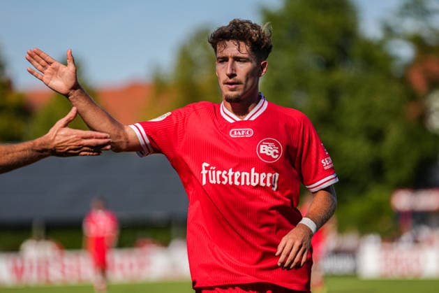 DFB-Pokal: Bahlinger SC vs 1. FC Magdeburg, 22.08.2026 Alex Echner (Bahlinger SC, 11) DFB-Pokal: Bahlinger SC vs 1. FC Magdeburg, Kaiserstuhlstadion, 22.08.2026 DFB DFL REGULATIONS PROHIBIT ANY USE OF PHOTOGRAPHS AS IMAGE SEQUENCES AND OR QUASI-VIDEO. *** DFB Cup: Bahlinger SC vs. 1 FC Magdeburg, August 22, 2026; Alex Echner (Bahlinger SC), 11; DFB Cup: Bahlinger SC vs. 1 FC Magdeburg, Kaiserstuhlstadion, August 22, 2026 DFB DFL regulations prohibit any use of photographs as image sequences and or quasi-video Copyright: xBEAUTIFULxSPORTS Boscox