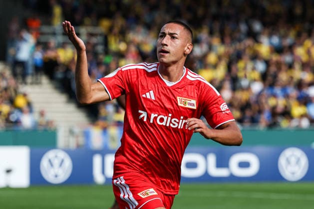 Torjubel -Torschütze Marin Ljubicic (1. FC Union Berlin,27) trifft zum 2-3 - 1. Hauptrunde DFB Pokal Saison 2026-2027 Eintracht Braunschweig vs. 1. FC Union Berlin im Eintracht Stadion in Braunschweig - Aktion,Fußball,Mann,Männer,Deutschland,23.08.2026 *** Goal celebration: Goal scorer Marin Ljubicic of 1. FC Union Berlin (27) scores in the 2-3-1 main round of the 2026-2027 DFB Cup season during the match between Eintracht Braunschweig and 1. FC Union Berlin at Eintracht Stadium in Braunschweig. Action, soccer, man,Men, Germany, August 23, 2026
