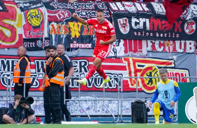 Deutschland: Fussball DFB-Pokal 2026 2027, 1. Runde - Eintracht Braunschweig - 1. FC Union Berlin - Eintracht-Stadion (Braunschweig): Tor und Torjubel zum Marin LjubiÄiÄ‡ Marin Ljubicic (1. FC Union Berlin, 27) *** Germany Soccer DFB Cup 2026–2027, First Round: Eintracht Braunschweig vs. 1. FC Union Berlin at Eintracht Stadium Braunschweig—Goal and celebration by Marin LjubiÄ u008DiÄ‡ (Marin Ljubicic) of 1. FC Union Berlin, 27 Copyright: xAymanxAlahmedx