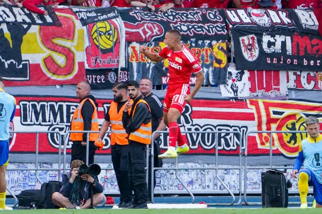 Deutschland: Fussball DFB-Pokal 2026 2027, 1. Runde - Eintracht Braunschweig - 1. FC Union Berlin - Eintracht-Stadion (Braunschweig): Tor und Torjubel zum Marin LjubiÄiÄ‡ Marin Ljubicic (1. FC Union Berlin, 27) *** Germany Soccer DFB Cup 2026–2027, First Round: Eintracht Braunschweig vs. 1. FC Union Berlin at Eintracht Stadium Braunschweig—Goal and celebration by Marin LjubiÄ u008DiÄ‡ (Marin Ljubicic) of 1. FC Union Berlin, 27 Copyright: xAymanxAlahmedx