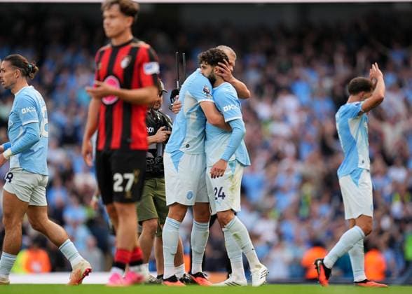 Josko Gvardiol (24) is congratulated at full time by his Manchester City teammate Erling Haaland after he had scored the winning Manchester City v Bournemouth, Premier League, Football, Etihad Stadium, Manchester, UK - 23 Aug 2026Manchester Etihad Stadium United Kingdom EDITORIAL USE ONLY No use with unauthorised audio, video, data, fixture lists, club league logos or live services. Online in-match use limited to 120 images, no video emulation. No use in betting, games or single club league player publications.  Copyright: xWiredxPhotos Shutterstockx 17113667cb