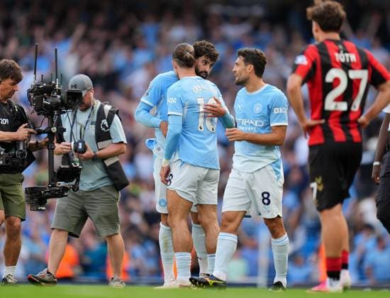 Josko Gvardiol is congratulated at full time by his Manchester City teammates Jack Grealish and Mateo Kovacic after he had scored the winning Manchester City v Bournemouth, Premier League, Football, Etihad Stadium, Manchester, UK - 23 Aug 2026Manchester Etihad Stadium United Kingdom EDITORIAL USE ONLY No use with unauthorised audio, video, data, fixture lists, club league logos or live services. Online in-match use limited to 120 images, no video emulation. No use in betting, games or single club league player publications.  Copyright: xWiredxPhotos Shutterstockx 17113667ca