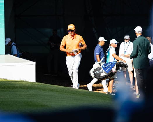 August 23, 2026, St. Louis, Missouri, USA: RICKIE FOWLER walks onto the first tee during Round 4 of the BMW Championship at Bellerive Country Club. PGA, Golf Herren Tour 2026: BMW Championship Round 4  - ZUMAw173 20260823_zsp_w173_006 Copyright: xLukexWelshx