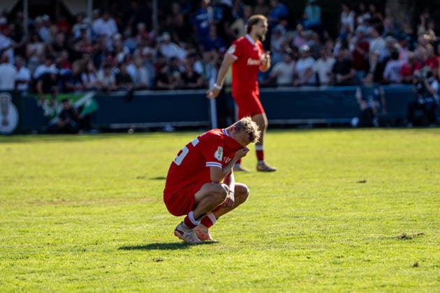 23.08.2026, xdaymx, Fussball DFB Pokal 1.Runde, Bahlinger SC - 1.FC Magdeburg. Enttäuschter Wuttke, Rico (Bahlinger SC) unmittelbar nach der Niederlage gegen Magdeburg. (DFL DFB REGULATIONS PROHIBIT ANY USE OF PHOTOGRAPHS as IMAGE SEQUENCES and or QUASI-VIDEO) Bahlingen *** August 23, 2026, xdaymx, Soccer DFB Cup 1st Round, Bahlinger SC 1 FC Magdeburg A disappointed Wuttke, Rico Bahlinger SC immediately after the loss to Magdeburg DFL DFB REGULATIONS PROHIBIT ANY USE OF PHOTOGRAPHS as IMAGE SEQUENCES and or QUASI-VIDEO Bahlingen
