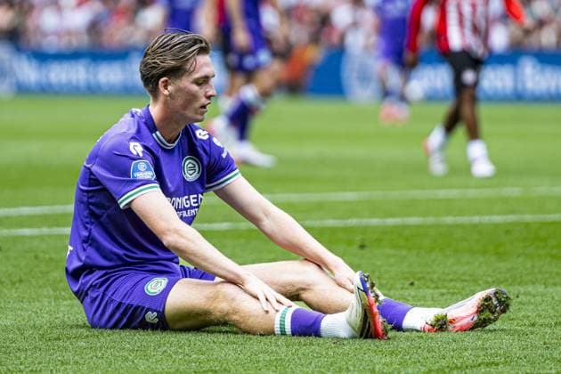 EINDHOVEN - David van der Werff of FC Groningen during the Eredivisie match between PSV Eindhoven and FC Groningen at the Philips Stadium on August 23, 2026 in Eindhoven, the Netherlands. KEVIN SENDERS ANP Eredivisie 2026 27 xVIxANPxSportx xMarcelxterxBalsxIVx 566111634 originalFilename: 566111634.jpg