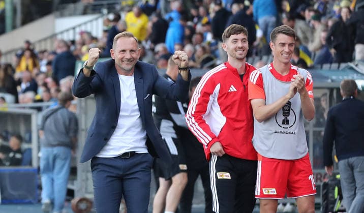 Trainer Mauro Lustrinelli jubelt nach Spielende Freude Emotion Fußball Fussball DFB Pokal 1. Runde Saison 2026 2027 23.08.2026 Eintracht Braunschweig BTSV vs. 1.FC Union Berlin FCU DFL regulations prohibit any use of photographs as image sequences and or quasi-video *** Coach Mauro Lustrinelli celebrates after the game Joy Emotion Sports Soccer DFB Cup 1st Round 2026–2027 Season August 23, 2026 Eintracht Braunschweig BTSV vs. 1. FC Union Berlin FCU DFL regulations prohibit any use of photographs as image sequences and or quasi-video