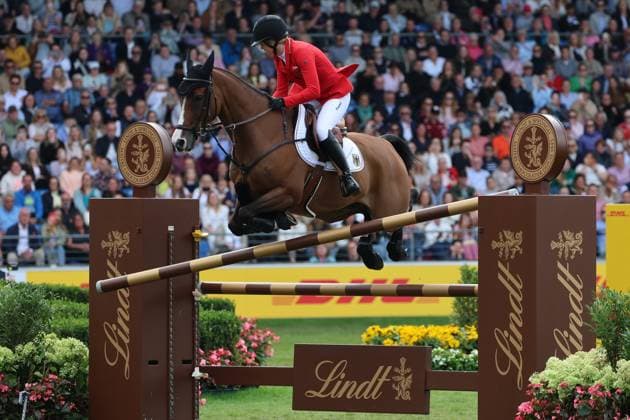 Sophie Hinners (GER, Deutschland) mit Pferd Iron Dames Singclair scheitert am letzten Hindernis, Springfehler , Springen, FEI Jumping World Championship, WM, Weltmeisterschaft , FEI Jumping World Championship, Competition Individual Final, Longines-Prize, Longines-Preis, Finale Einzelwertung, Jumping , AACHEN - FEI World Championships 2026, Weltfest des Pferdesports, Reitsport Weltmeisterschaft 2026, Aachen 2026, Welcome Home 2026, Aachener Soers, 11. bis 23. August 2026, Reitsport, 23.08.2026, Aachen Aachener Soers Deutschland *** Sophie Hinners (GER, Germany), riding Iron Dames Singclair, fails at the final obstacle; jumping fault; jumping; FEI Jumping World Championship; FEI Jumping World Championship, Individual Final, Longines Prize, Jumping, AACHEN FEI World Championships 2026, World Festival of Equestrian Sports, 2026 Equestrian World Championships, Aachen 2026, Welcome Home 2026, Aachen Soers, August 11–23, 2026, Equestrian Sports, August 23, 2026, Aachen Soers, Germany