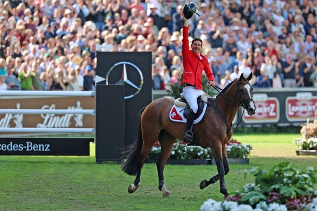 Weltmeister Steve Guerdat (SUI, Schweiz) mit Pferd Dynamix de Belheme , Emotion, Jubel, 1. Platz , Springen, FEI Jumping World Championship, WM, Weltmeisterschaft , FEI Jumping World Championship, Competition Individual Final, Longines-Prize, Longines-Preis, Finale Einzelwertung, Jumping , AACHEN - FEI World Championships 2026, Weltfest des Pferdesports, Reitsport Weltmeisterschaft 2026, Aachen 2026, Welcome Home 2026, Aachener Soers, 11. bis 23. August 2026, Reitsport, 23.08.2026, Aachen Aachener Soers Deutschland *** World Champion Steve Guerdat (SUI), Switzerland, riding Dynamix de Belheme; emotion, jubilation, 1st place, Jumping, FEI Jumping World Championship, FEI Jumping World Championship, Individual Final, Longines Prize, Longines Award, Individual Final, Jumping, AACHEN FEI World Championships 2026, World Festival of Equestrian Sports, 2026 Equestrian World Championships, Aachen 2026, Welcome Home 2026, Aachen Soers, August 11–23, 2026, Equestrian Sports, August 23, 2026, Aachen Soers, Germany