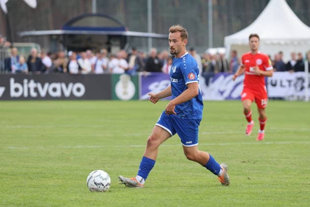 17 Seibt, Manuel (Krieschow) Fußball DFB-Pokal 2026 2027 1. Hauptrunde VfB Krieschow 1921 - 1. FSV Mainz 05 *** 17 Seibt, Manuel Krieschow Soccer DFB Cup 2026 2027 1 Main Round VfB Krieschow 1921 1 FSV Mainz 05