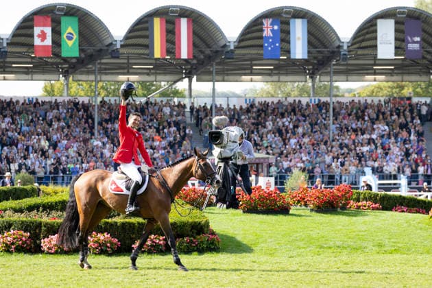 Steve GUERDAT (SUI) auf Dynamix de Belheme gewinnt die Gold Medaille, Freude, Lachen, Jubel, Springen S3, Umlauf B, FEI Jumping World Championship, WM, Weltmeisterschaft - Individual Final - LONGINES-Preis, am 23.08.2026, FEI Reit Weltmeisterschaft Aachen 2026 vom 11. - 23.08.2026 in Aachen Deutschland; Â *** Steve GUERDAT (SUI) on Dynamix de Belheme wins the gold medal—joy, laughter, cheering, S3 Jumping, Round B, FEI Jumping World Championship Individual Final LONGINES Prize, on August 23, 2026, FEI World Equestrian Games Aachen 2026, August 11–23, 2026, in Aachen, Germany Â