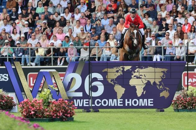 Weltmeister Steve Guerdat (SUI, Schweiz) mit Pferd Dynamix de Belheme am WM-Sprung , Springen, FEI Jumping World Championship, WM, Weltmeisterschaft , FEI Jumping World Championship, Competition Individual Final, Longines-Prize, Longines-Preis, Finale Einzelwertung, Jumping , AACHEN - FEI World Championships 2026, Weltfest des Pferdesports, Reitsport Weltmeisterschaft 2026, Aachen 2026, Welcome Home 2026, Aachener Soers, 11. bis 23. August 2026, Reitsport, 23.08.2026, Aachen Aachener Soers Deutschland *** World Champion Steve Guerdat (SUI, Switzerland) with his horse Dynamix de Belheme at the World Championships in Jumping, FEI Jumping World Championship, FEI Jumping World Championship, Individual Final, Longines Prize, Jumping, AACHEN FEI World Championships 2026, World Festival of Equestrian Sports, 2026 Equestrian World Championships, Aachen 2026, Welcome Home 2026, Aachen Soers, August 11–23, 2026, Equestrian Sports, August 23, 2026, Aachen Soers, Germany