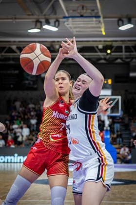 Basketball Göttingen 23.08.2026 Freundschaftsspiel Testspiel Deutschland (GER) - Ungarn (HUN) Lina Sontag (Deutschland, No.24) Veronika Kanyasi (Ungarn, No.07) *** Basketball Göttingen August 23, 2026 Friendly Match Germany GER Hungary HUN Lina Sontag Germany, No. 24 Veronika Kanyasi Hungary, No. 07