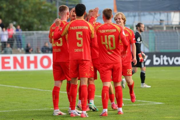 23.08.26, GER, DFB-Pokal, Fussball, 1.Runde, Saison 2026 2027, Dietmar-Scholze-Stadion an der Lohmuehle, 1.FC Phönix Lübeck vs SC Paderborn 07 Torjubel Jubel. Torschütze Torschuetze Jano ter Horst (SC Paderborn 07 21) jubelt ueber das Tor zum 0:1 Foto nordphoto GmbH Tauchnitz Luebeck Dietmar-Scholze-Stadion an der Lohmuehle SH Germany *** August 23, 2026, Germany, DFB Cup, Soccer, First Round, 2026–2027 Season, Dietmar Scholze Stadium an der Lohmühle, 1 FC Phönix Lübeck vs. SC Paderborn 07 Goal celebration Cheers Goal scorer(s) Jano ter Horst, SC Paderborn 07, 21, celebrates the goal that made it 0–1 Photo: nordphoto GmbH Tauchnitz, Lübeck, Dietmar Scholze Stadium an der Lohmuehle, SH, Germany Copyright: xnordphotoxGmbHx xTauchnitzx