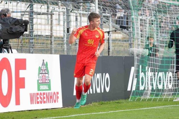 Fußball I Herren I Saison 2026-2027 I DFB-Pokal I 1. Runde I 1. FC Phönix Lübeck - SC Paderborn 07 I 23.08.2026 Jano Ter Horst (21, SC Paderborn 07) trifft zum 0:1 Lübeck Stadion an der Lohmühle Schleswig-Holstein Deutschland *** Soccer I Men’s I 2026–2027 Season I DFB Cup I First Round I 1. FC Phönix Lübeck vs. SC Paderborn 07 I August 23, 2026 Jano Ter Horst 21, SC Paderborn 07 scores to make it 0–1 at Lübeck’s Stadion an der Lohmühle, Schleswig-Holstein, Germany Copyright: xLobeca MaschaxHolmx