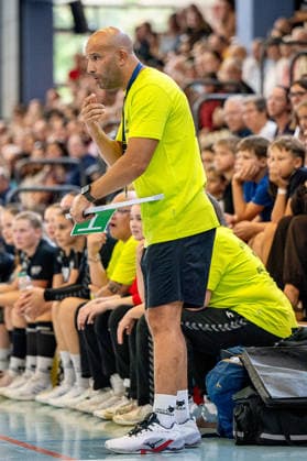 Trainer HSG Hunsrück Maouia Ben Maouia DHB-Pokal: HSG Hunsrück TuS Metzingen Sohren *** HSG Hunsrück Coach Maouia Ben Maouia, DHB Cup, HSG Hunsrück, TuS Metzingen, Sohren Copyright: xEibner-Pressefotox EP_EFS