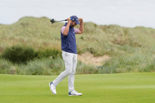 BALMEDIE, SCOTLAND - AUG 23: Scott Jamieson (SCO) celebrates on the eighteenth green after winning The Nexo Championship during Round 4 at the 2026 Nexo Championship at the Trump International Golf Links, Balmedie on August 23, 2026 in Aberdeenshire, Scotland The 2026 Nexo Championship