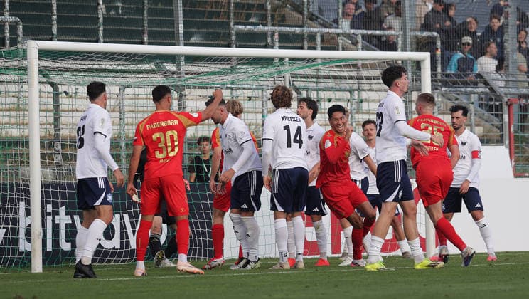 Jubel 0-2 durch Raphael Obermair (SC Paderborn 07) Fussball, Saison 2026 2027, Maenner, Herren, DFB Pokal, 1. Hauptrunde, Stadion Lohmuehle, Phoenix Luebeck gegen SC Paderborn DFL REGULATIONS PROHIBIT ANY USE OF PHOTOGRAPHS AS IMAGE SEQUENCES AND OR QUASI-VIDEO. *** Jubel 0 2 by Raphael Obermair SC Paderborn 07 Soccer, 2026–2027 season, Men, Men’s, DFB Cup, 1st Round, Lohmühle Stadium, Phoenix Lübeck vs. SC Paderborn DFL REGULATIONS PROHIBIT ANY USE OF PHOTOGRAPHS AS IMAGE SEQUENCES AND OR QUASI-VIDEO