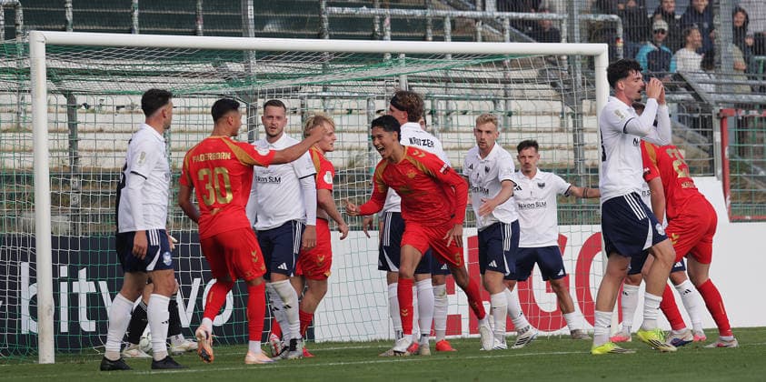 Jubel 0-2 durch Raphael Obermair (SC Paderborn 07) Fussball, Saison 2026 2027, Maenner, Herren, DFB Pokal, 1. Hauptrunde, Stadion Lohmuehle, Phoenix Luebeck gegen SC Paderborn DFL REGULATIONS PROHIBIT ANY USE OF PHOTOGRAPHS AS IMAGE SEQUENCES AND OR QUASI-VIDEO. *** Jubel 0–2 by Raphael Obermair, SC Paderborn 07 Soccer, 2026–2027 Season, Men, Men’s, DFB Cup, 1st Round, Lohmühle Stadium, Phoenix Lübeck vs. SC Paderborn DFL REGULATIONS PROHIBIT ANY USE OF PHOTOGRAPHS AS IMAGE SEQUENCES AND OR QUASI-VIDEO