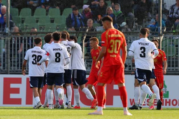 23.08.26, GER, DFB-Pokal, Fussball, 1.Runde, Saison 2026 2027, Dietmar-Scholze-Stadion an der Lohmuehle, 1.FC Phönix Lübeck vs SC Paderborn 07 Torjubel Jubel. Torschütze Torschuetze Moritz Kretzer (1.FC Phoenix Luebeck 14) jubelt ueber das Tor zum 1:2 Foto nordphoto GmbH Tauchnitz Luebeck Dietmar-Scholze-Stadion an der Lohmuehle SH Germany *** August 23, 2026, GER, DFB Cup, Soccer, 1st Round, 2026–2027 Season, Dietmar Scholze Stadium an der Lohmuehle, 1 FC Phoenix Lübeck vs. SC Paderborn 07 Goal celebration, cheering, goal scorer(s) Moritz Kretzer; 1 FC Phoenix Lübeck 14 celebrates the goal that made the score 1–2. Photo: nordphoto GmbH, Tauchnitz, Lübeck, Dietmar Scholze Stadium an der Lohmuehle, SH, Germany Copyright: xnordphotoxGmbHx xTauchnitzx
