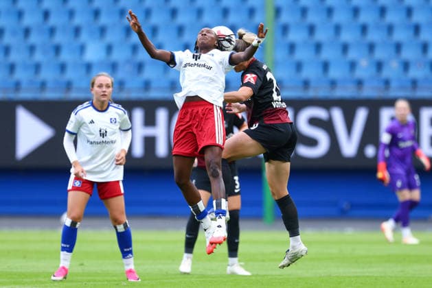 v.li.: Magou Doucoure (Hamburger SV, HSV, 2) und Jana Vojtekova (SC Freiburg, 20) im Kopfballduell, Kopfball, Zweikampf, Action, Aktion, Spielszene, DIE DFB-RICHTLINIEN UNTERSAGEN JEGLICHE NUTZUNG VON FOTOS ALS SEQUENZBILDER UND ODER VIDEOÄHNLICHE FOTOSTRECKEN. DFB REGULATIONS PROHIBIT ANY USE OF PHOTOGRAPHS AS IMAGE SEQUENCES AND OR QUASI-VIDEO., 23.08.2026, Hamburg (Deutschland), Fussball, Google Pixel Frauen-Bundesliga, Hamburger SV - SC Freiburg *** v li Magou Doucoure, Hamburger SV (HSV), 2, and Jana Vojtekova, SC Freiburg, 20, in a header duel, header, tackle, action, game play, DFB REGULATIONS PROHIBIT ANY USE OF PHOTOGRAPHS AS SEQUENCE IMAGES AND OR VIDEO-LIKE PHOTO SERIES DFB REGULATIONS PROHIBIT ANY USE OF PHOTOGRAPHS AS IMAGE SEQUENCES AND OR QUASI-VIDEO, August 23, 2026, Hamburg, Germany, soccer, Google Pixel Women’s Bundesliga, Hamburger SV vs. SC Freiburg xobx