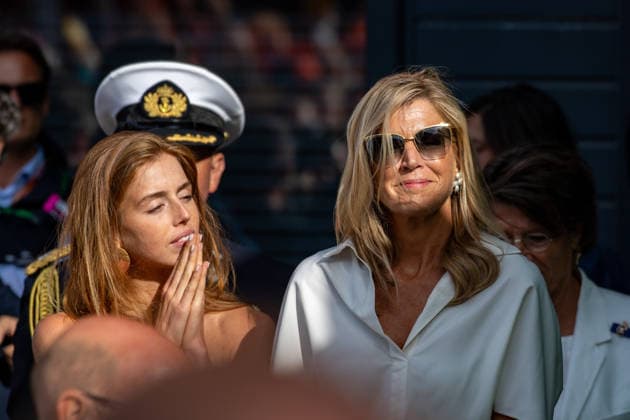 Formula One GP Zandvoort Netherlands, Sunday, August 23, 2026 Alexia Juliana Marcela Laurentien, Princess of the Netherlands and Maxima of the Netherlands; Formula One GP Zandvoort Netherlands, Sunday, August 23, 2026 *** Formula One Grand Prix at Zandvoort, Netherlands, Sunday, August 23, 2026 Alexia Juliana Marcela Laurentien, Princess of the Netherlands, and Maxima of the Netherlands Formula One Grand Prix at Zandvoort, Netherlands, Sunday, August 23, 2026 Copyright: xBEAUTIFULxSPORTS Erlhofx